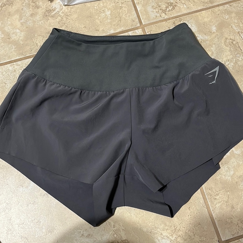 GYMSHARK SPEED SHORTS